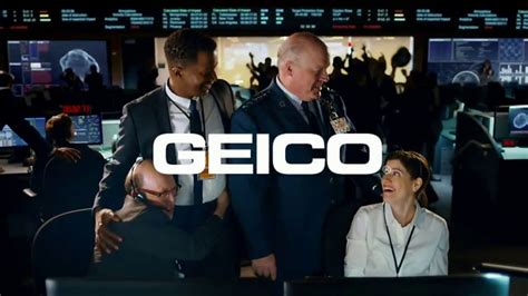 GEICO TV Spot, 'Meteor: Great Answer' featuring John Rue