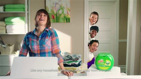 Gain Flings Detergent TV Spot, 'Music to Your Nose' created for Gain Detergent