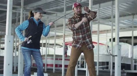 Gander Mountain TV commercial - Its a New Season