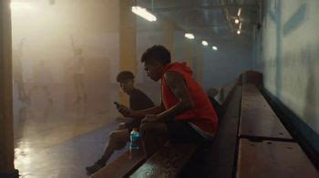 Gatorade TV Spot, 'The Moment Possibilities Are Born' Ft. Candace Parker, Damian Lillard featuring Candace Parker
