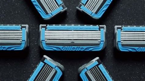Gillette Proshield Chill TV Spot, 'Shields and Cools as You Shave' created for Gillette