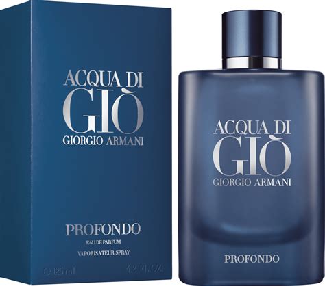Giorgio Armani Fragrances Acqua Di Gio TV Spot, 'Dive Into a Bottle'