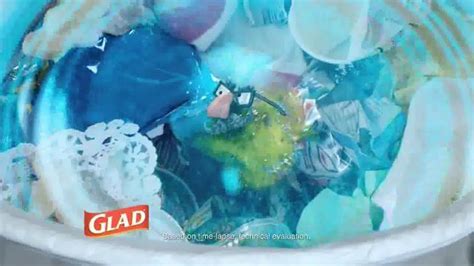 Glad Scented Forceflex Odorshield TV Spot, 'The Fish!' created for Glad