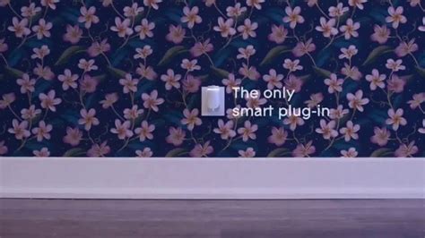 Glade PlugIns Plus TV Spot, 'Real Simple: A Smart Solution'