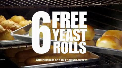 Golden Corral Take-Home Yeast Rolls TV Spot, 'That's How We Roll'