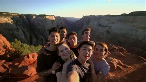 Google Pixel 3 TV commercial - Group Selfie Cam