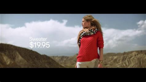 H&M Winter Collection TV Commercial Feat. Doutzen Kroes,