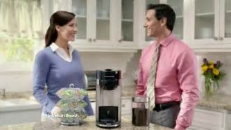 Hamilton Beach FlexBrew Coffee Maker TV Spot featuring Lindsay Dennis