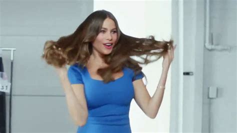 Head & Shoulders 2-in-1 TV Spot, 'Photoshoot' Featuring Sofia Vergara featuring Sofía Vergara