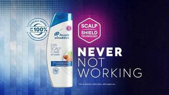 Head & Shoulders TV Spot, 'NFLPA: Protection Play of October' created for Head & Shoulders