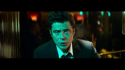 Heineken TV Spot, 'Famous' Featuring Benicio del Toro