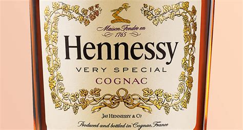 Hennessy V.S logo