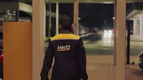 Hertz TV Spot, 'Extra Mile' featuring Angelica Amor