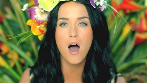 Hillary for America TV Spot, 'Roar' Song by Katy Perry