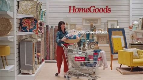 HomeGoods TV commercial - Go Finding: Decorating
