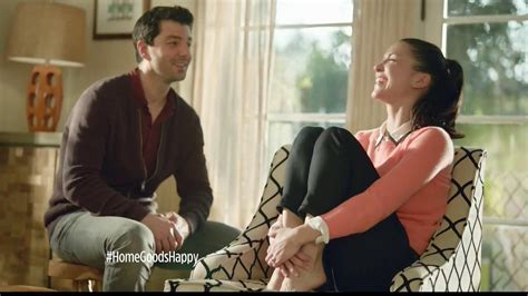 HomeGoods Upholstered Chair TV Spot, 'Good Taste' featuring Alex Quijano