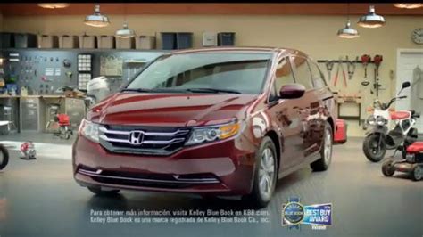Honda Gran Venta el Garaje de tus Sueños TV Spot, 'Paseo en Moto' featuring Stephen D'Angelo
