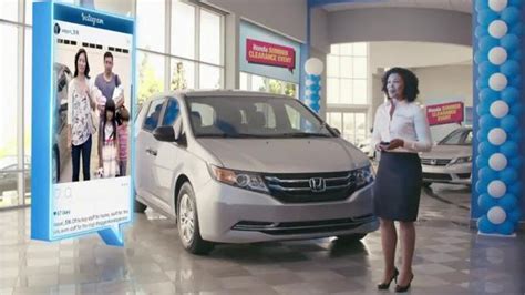 Honda Summer Clearance Event TV Spot, 'Fan' featuring Erin Cahill