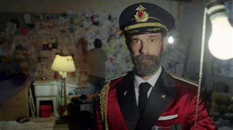 Hotels.com TV Spot, 'The Crazy Guy Trying to Redeem Hotel Points' featuring Brandon Moynihan