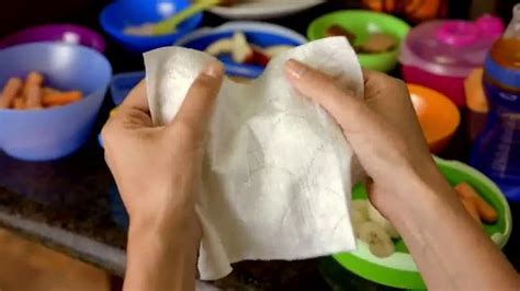 Huggies Natural Clean Wipes TV Spot, 'Triple Clean Test' created for Huggies