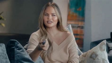 Hulu TV Spot, 'Party' Featuring Chrissy Teigen, Song by Big Gigantic