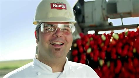 Hunt's Diced Tomatoes TV Spot, 'Farmers Market' featuring Mari Morrow