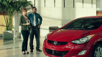 Hyundai TV Spot, 'Showroom Difficult Easy Decision' featuring Howard Alonzo
