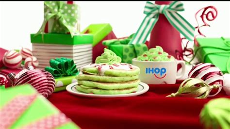IHOP Grinch Pancakes TV commercial - The Grinch: los niños comen gratis
