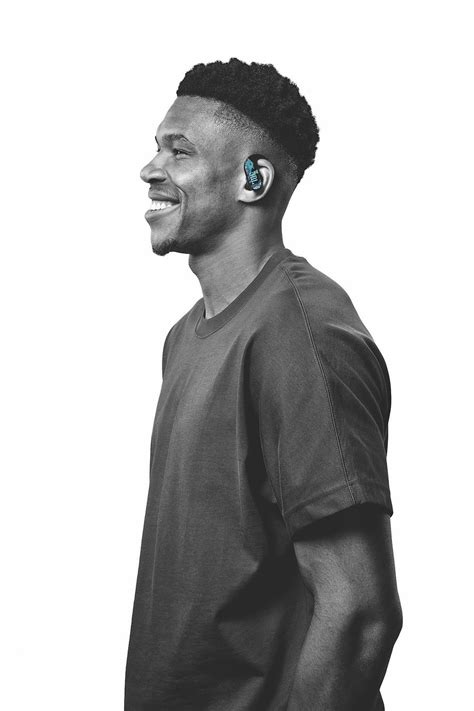 JBL Freak Edition Wireless Headphones TV Spot, 'A New Challenge' Featuring Giannis Antetokounmpo