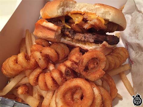 Jack in the Box Sriracha Curly Fry Burger Munchie Meal logo