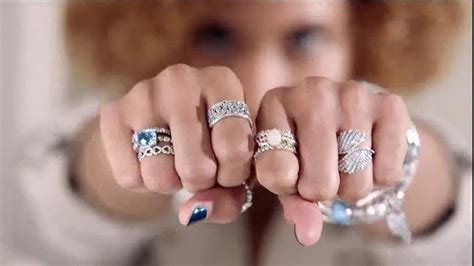 Jared TV Spot, 'Celebrate Personal Style: Pandora Ring' featuring Andy Allo
