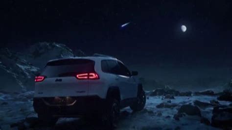 Jeep Year End Blockbuster Sales Event TV Spot, 'Star Wars: Shooting Star'