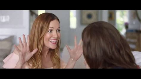 Jergens Ultra Healing TV Spot, 'Elbows: Hand Cream' Featuring Leslie Mann, Maude Apatow