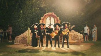 Jim Beam Highball TV Spot, 'Banda de mariachi' created for Jim Beam