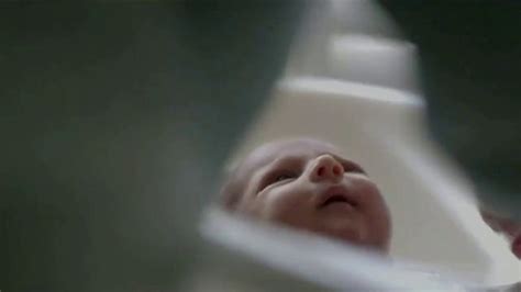 Johnson's CottonTouch TV Spot, 'Recién nacido' created for Johnson's Baby