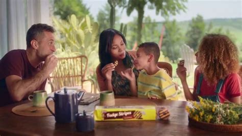 Keebler Fudge Stripes TV Spot, 'Happy Family' created for Keebler