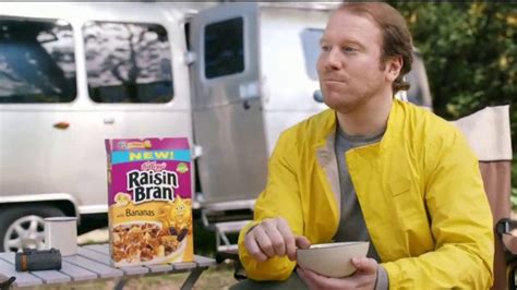 Kellogg's Raisin Bran With Bananas TV Spot, 'Aggressive Yellow' Song by Rusted Root featuring Dave Coulier