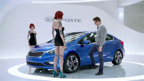 Kia Forte 2013 Super Bowl TV commercial - Robot