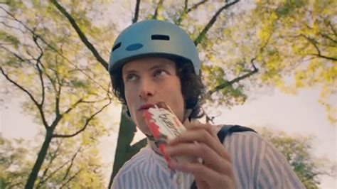Kinder Bueno TV Spot, 'Enjoy the Ride' featuring Ryan Andes