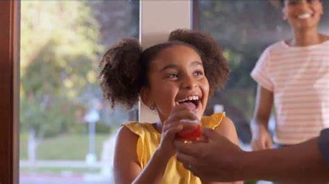Kinder Joy TV Spot, 'Holidays: Big Memories' featuring Cornelius Prince Edwards II