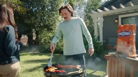 Kingsford Charcoal Briquettes TV Spot, 'Gorgeous' Featuring Oneya Johnson featuring Dana N. Anderson