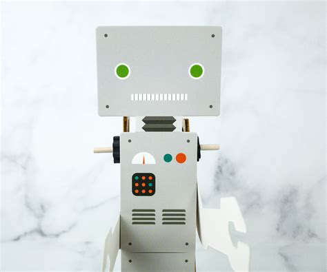 KiwiCo Walking Robot commercials