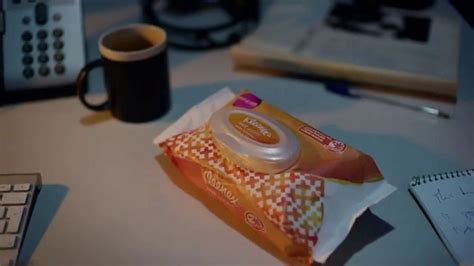 Kleenex Wet Wipes TV Spot, 'Explorer' created for Kleenex