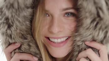 Kohl's TV Spot, 'Crazy for Cozy' featuring Kristin Krall