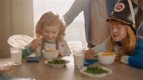Kraft Macaroni & Cheese TV Spot, 'Sibling Takeover' Song by Enya featuring Bella Grace