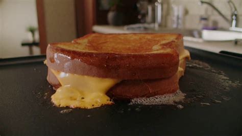 Kraft Singles TV Spot, 'Grilled Cheese O'Clock: Can't Tell Time' created for Kraft Cheeses