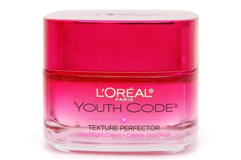 L'Oreal Paris Skin Care Youth Code Texture Perfector logo