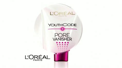 L'Oreal Paris Youth Code Pore Vanisher TV Spot, 'Pore-Obsessed' Featuring Doutzen Kroes