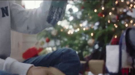 L.L. Bean TV commercial - Holidays: Comfortable