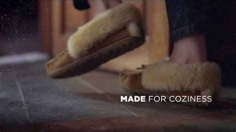 L.L. Bean Wicked Good Slippers TV commercial - Reviews